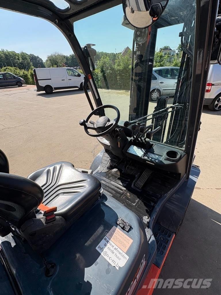 Toyota 8 FDF 25 Wózki Diesla