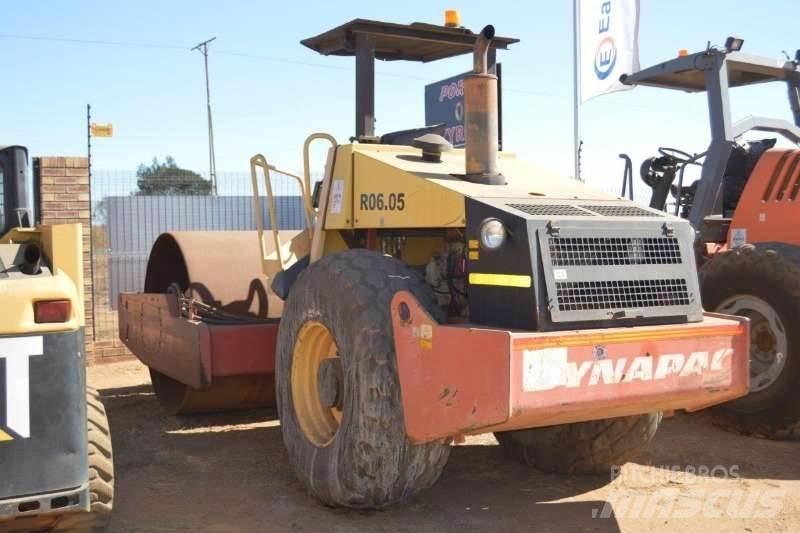 Dynapac CA250D Walce typu kombi