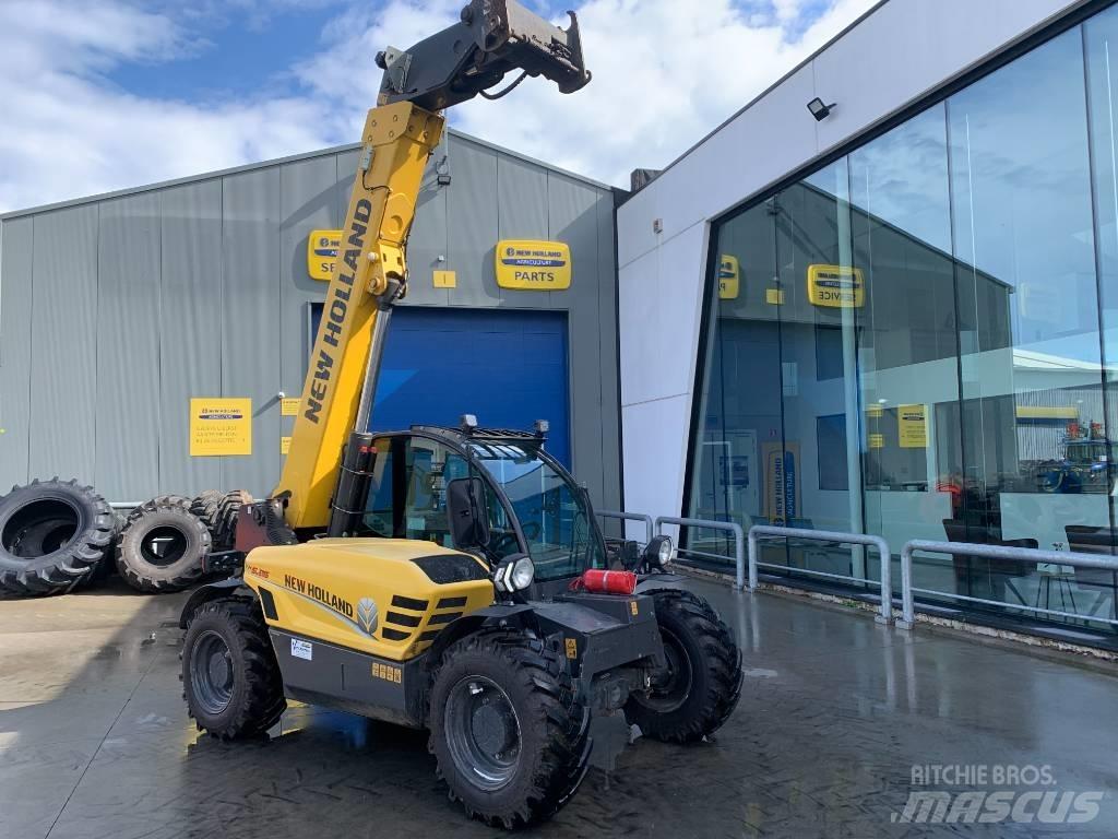 New Holland TH5.26 Ładowarki teleskopowe