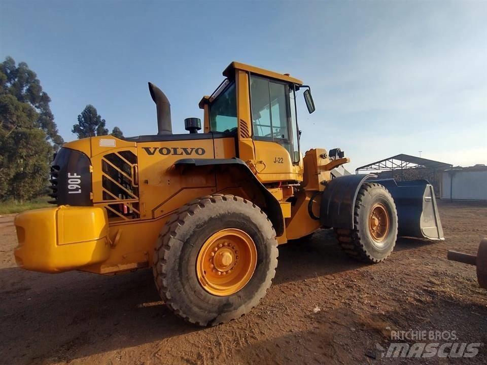 Volvo L90F Ładowarki kołowe