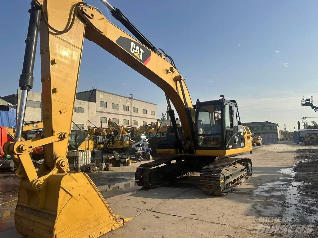 CAT 325 D L Koparki gąsienicowe