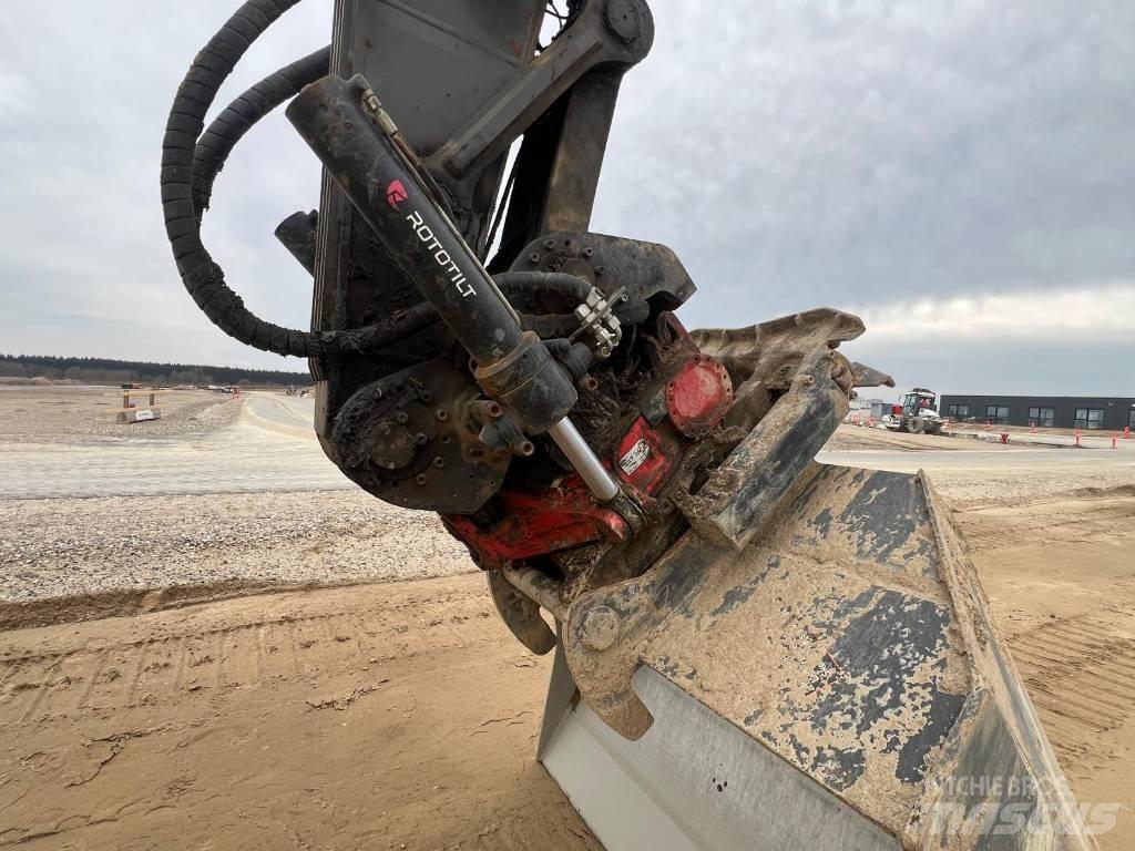 Volvo EC220EL Koparki gąsienicowe