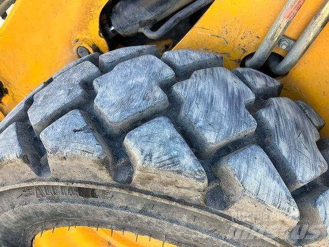 JCB 1CX EC Koparko-ładowarki