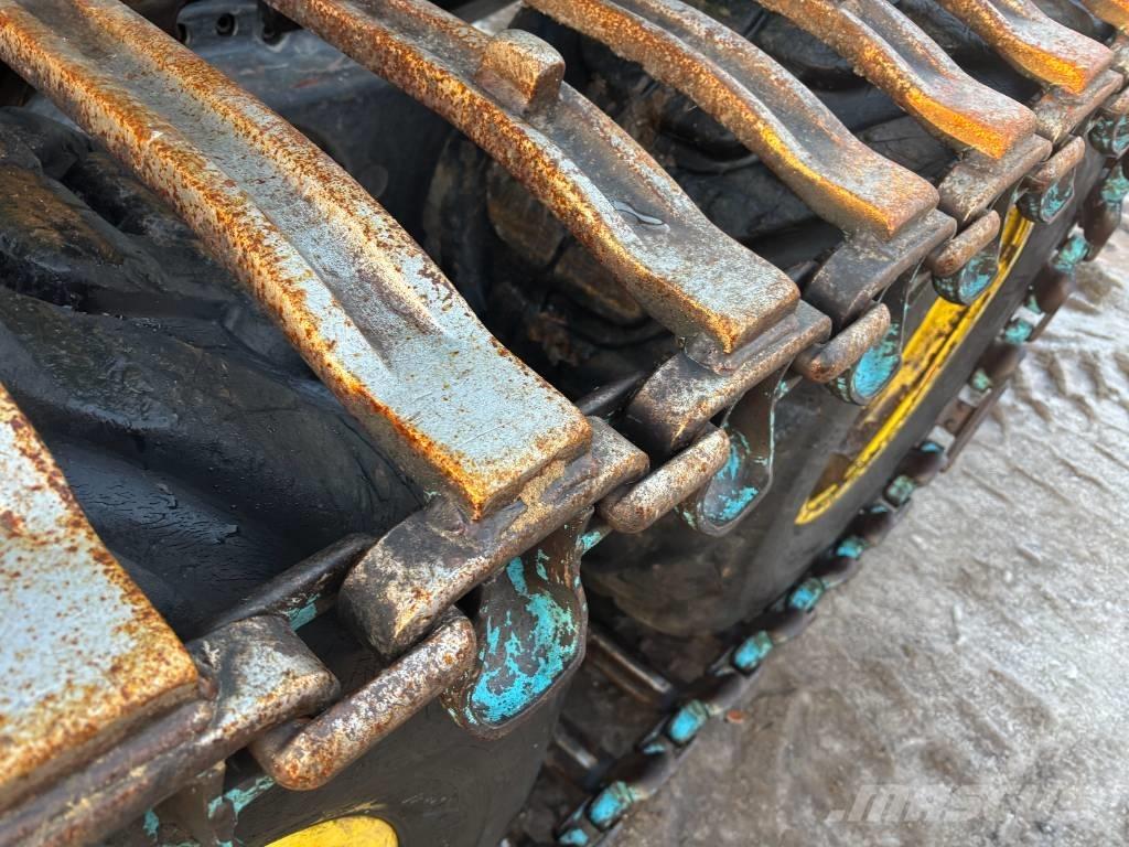 John Deere 1270 E Harwestery