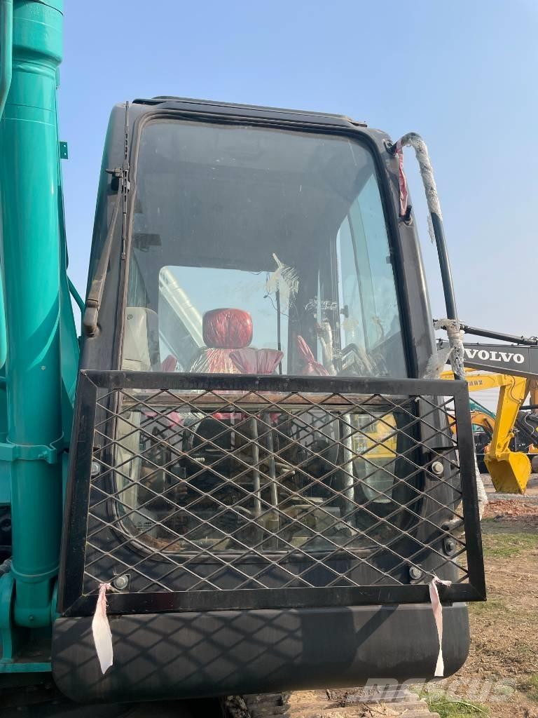Kobelco SK 200 Koparki gąsienicowe
