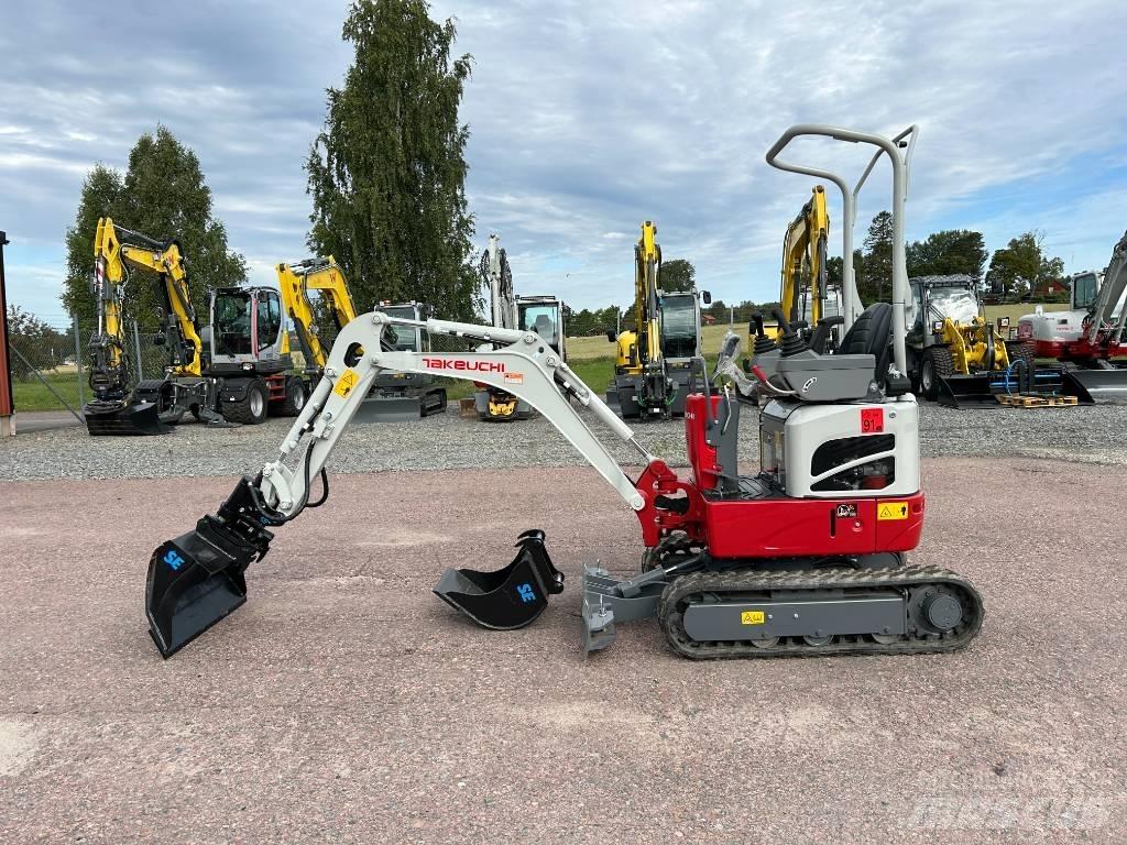 Takeuchi TB210R Minikoparki