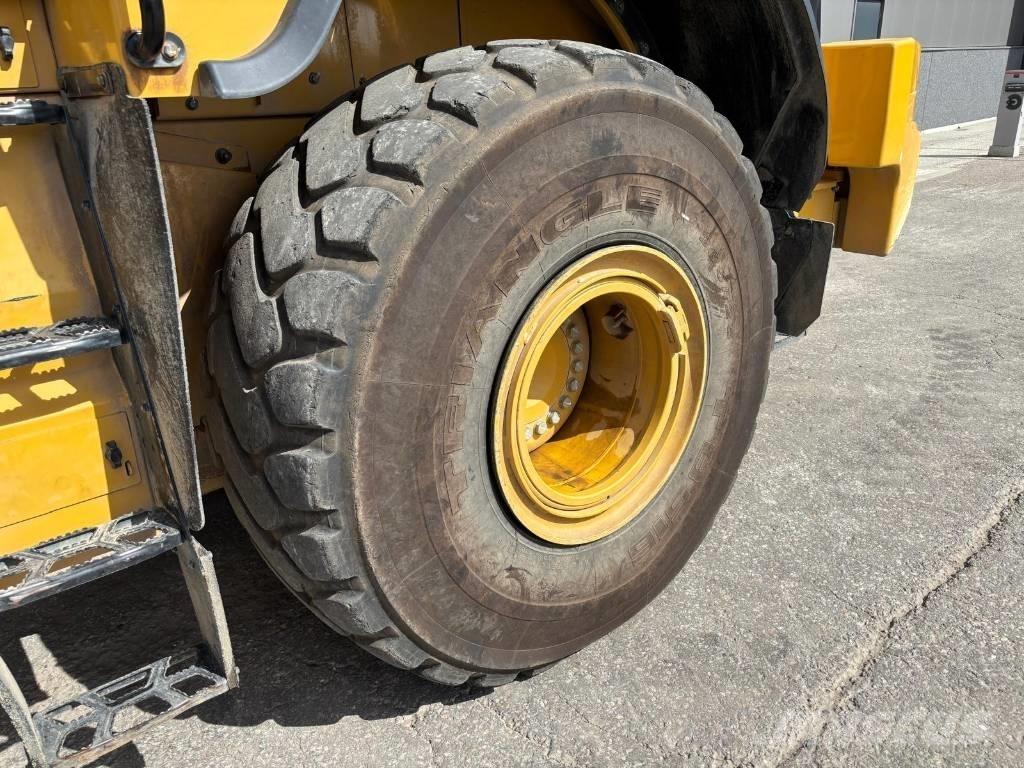 CAT 972 M XE Ładowarki kołowe
