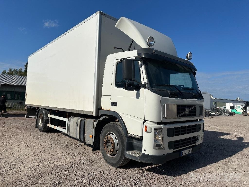 Volvo FM9 Skåpbil Samochody ciężarowe ze skrzynią zamkniętą