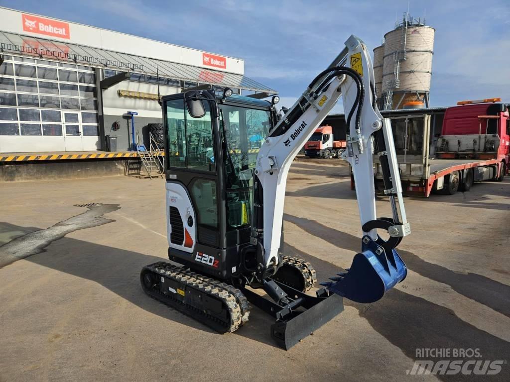 Bobcat E20z Minikoparki