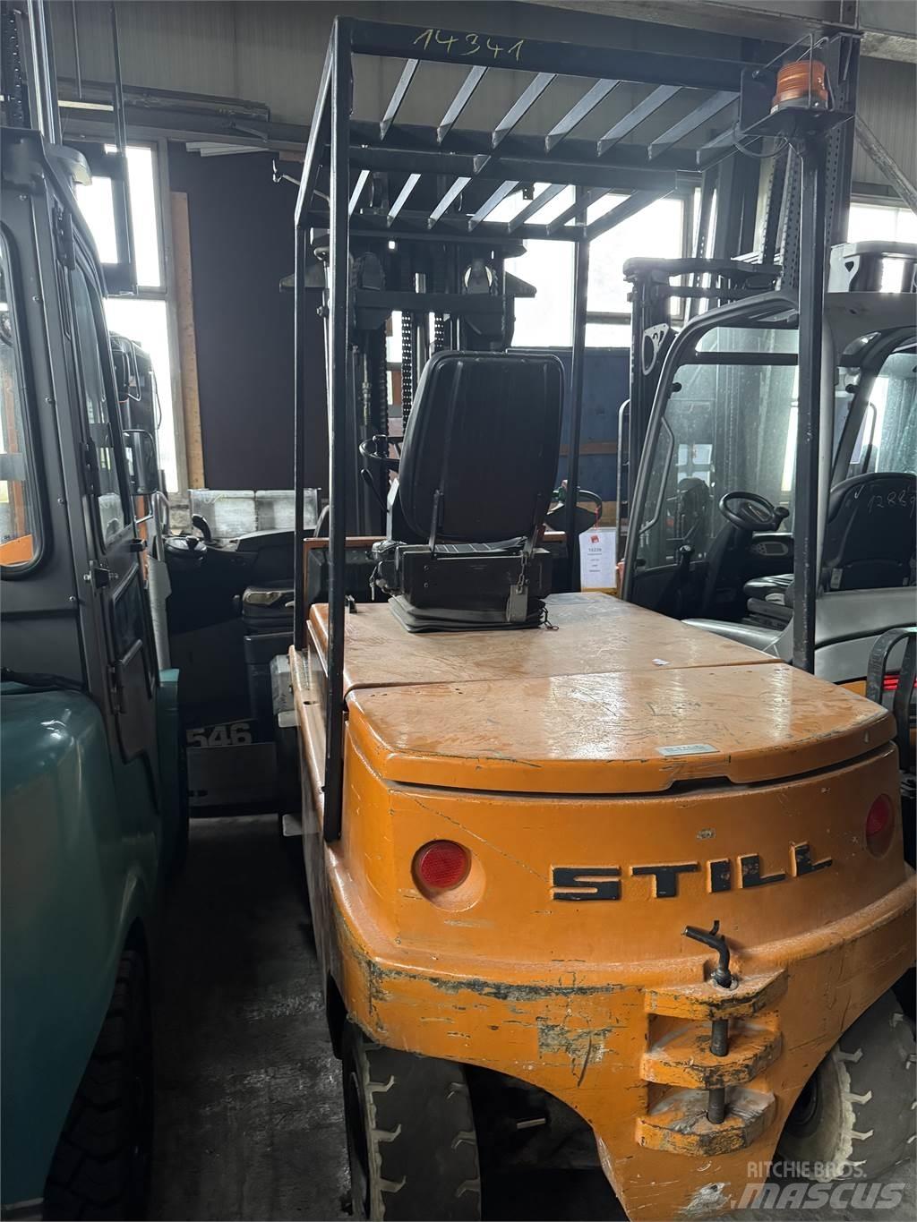 Still R60-40 Wózki elektryczne