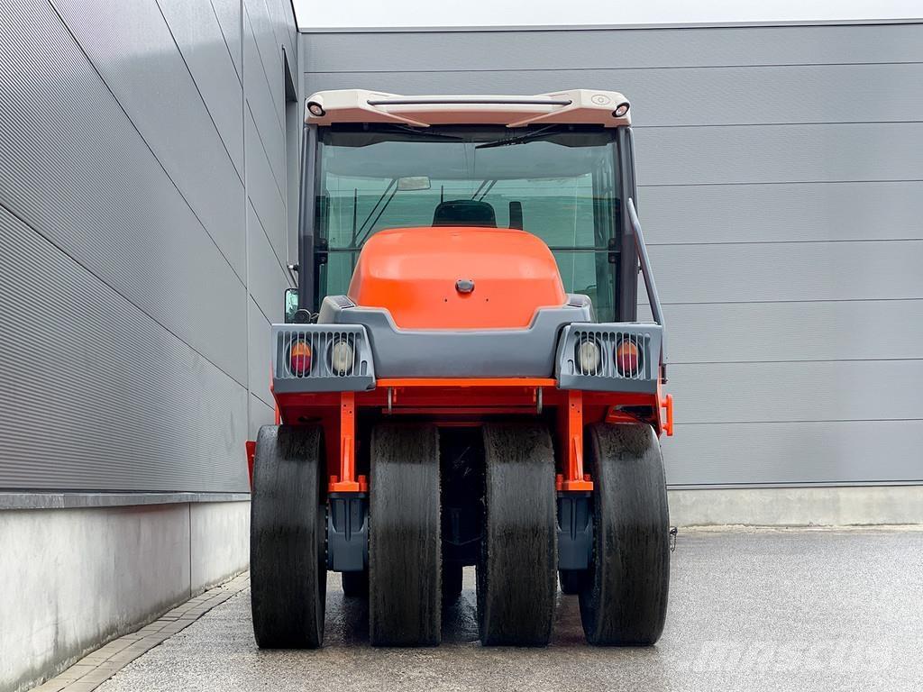 Hamm GRW 280-10 Walce ogumione