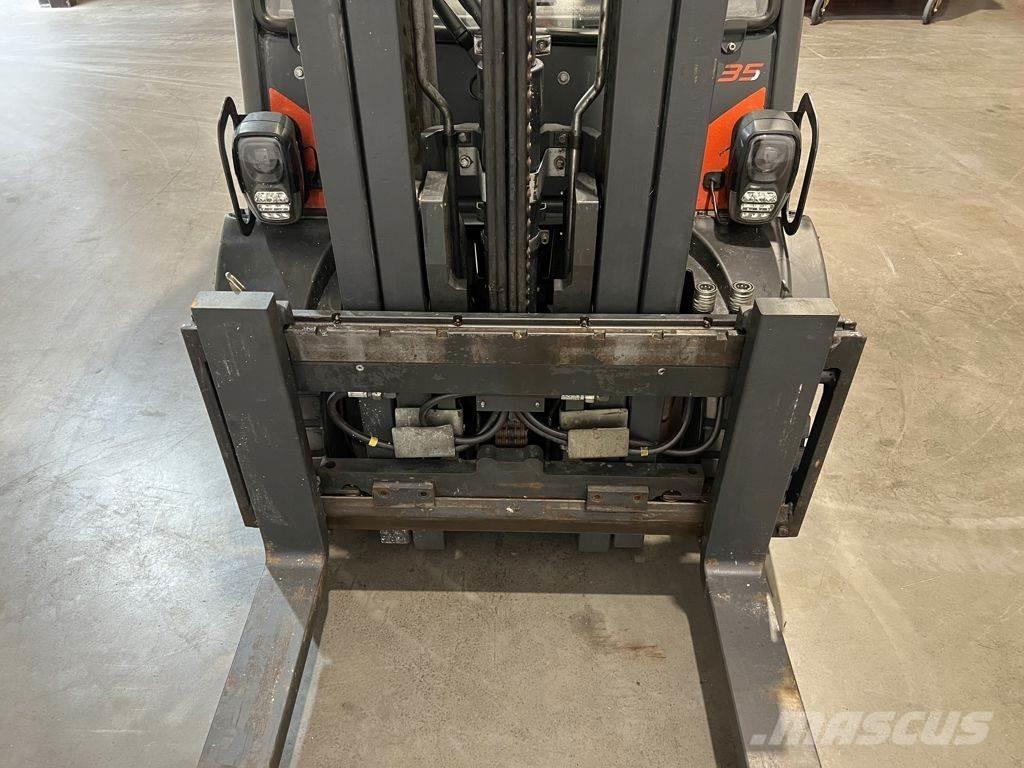 Linde H35D-02 Wózki Diesla
