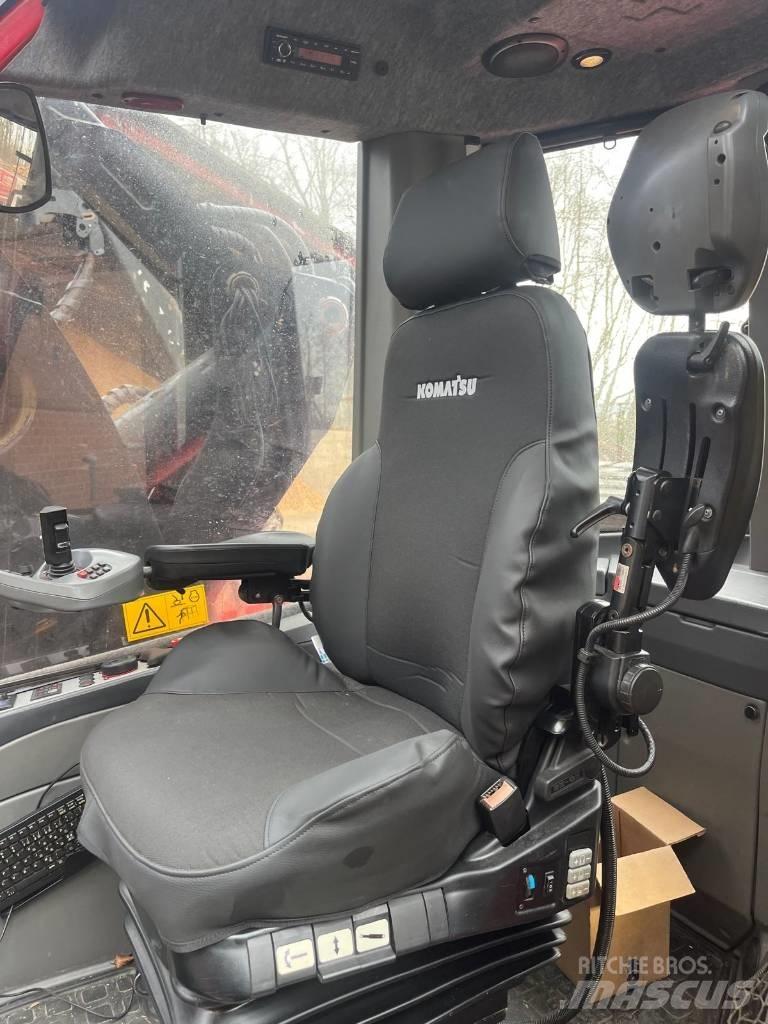 Komatsu 931 XC Harwestery