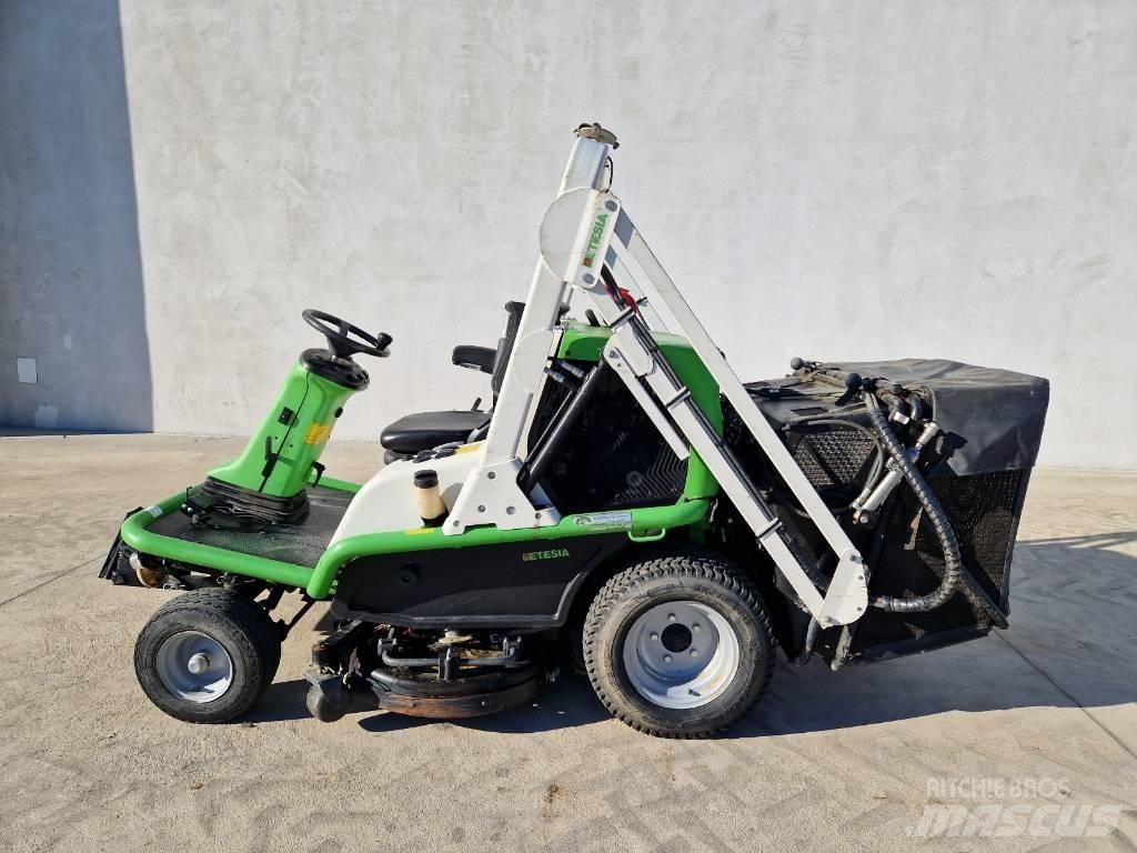Etesia 124D Kosiarki ciągnikowe i ciągnione