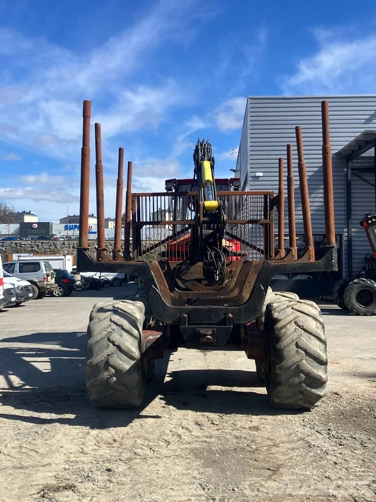 Valmet 860 Forwardery