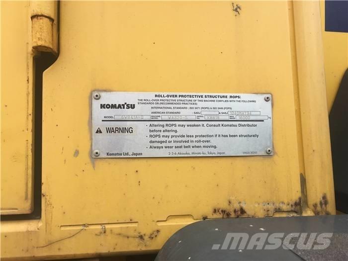 Komatsu WA 320-5 Ładowarki kołowe