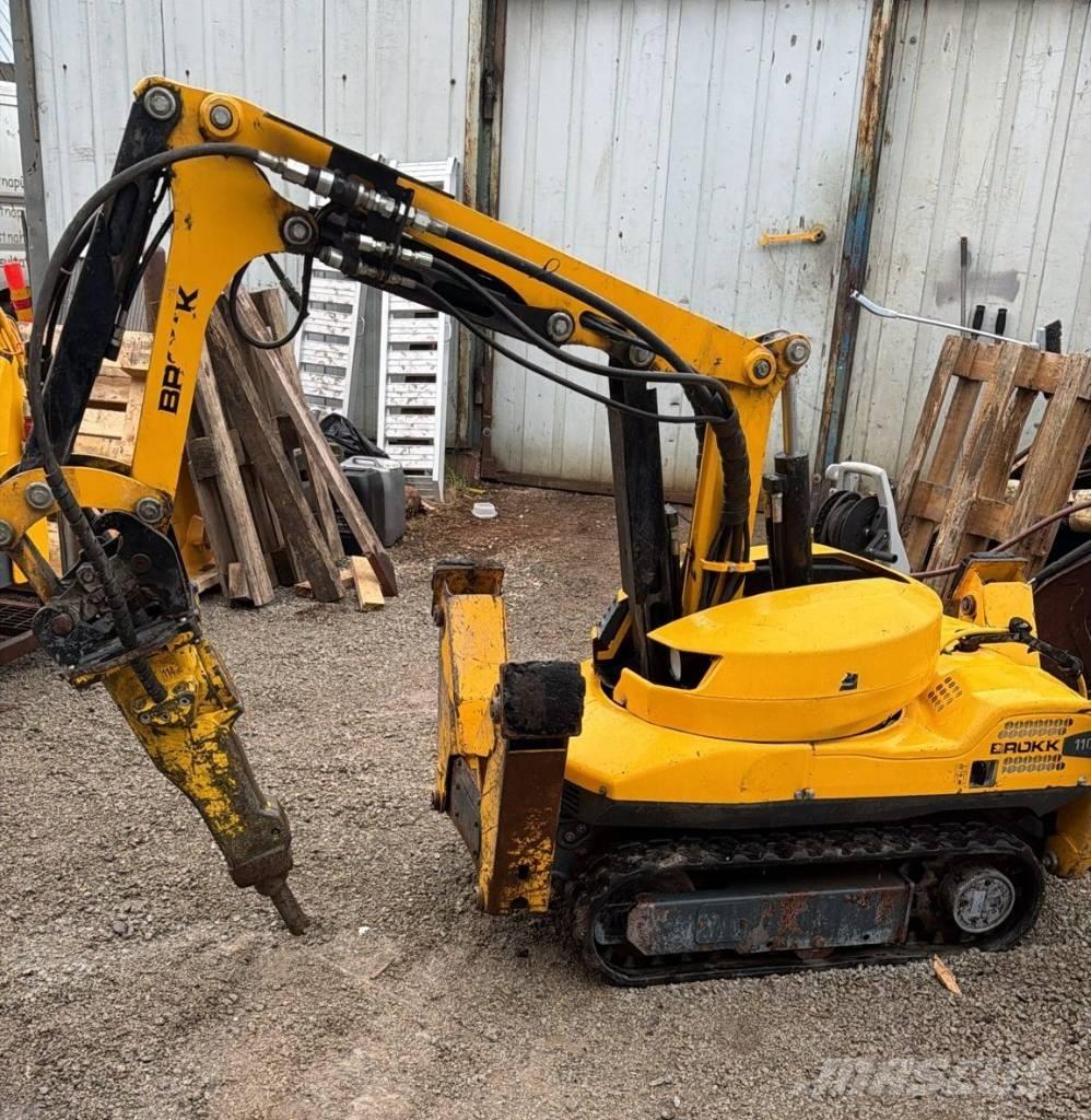 Brokk 110 Koparki wyburzeniowe