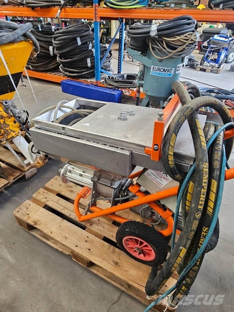  La tyrolienne T152 Pompy do jastrychu