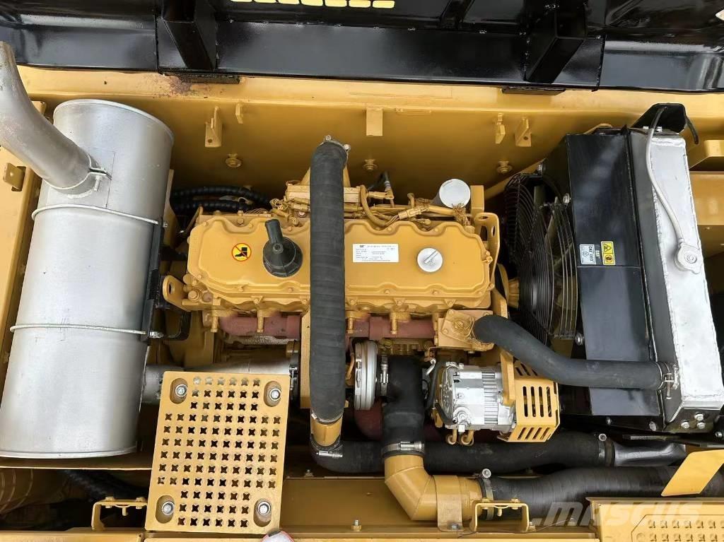 CAT 325 C L Koparki gąsienicowe