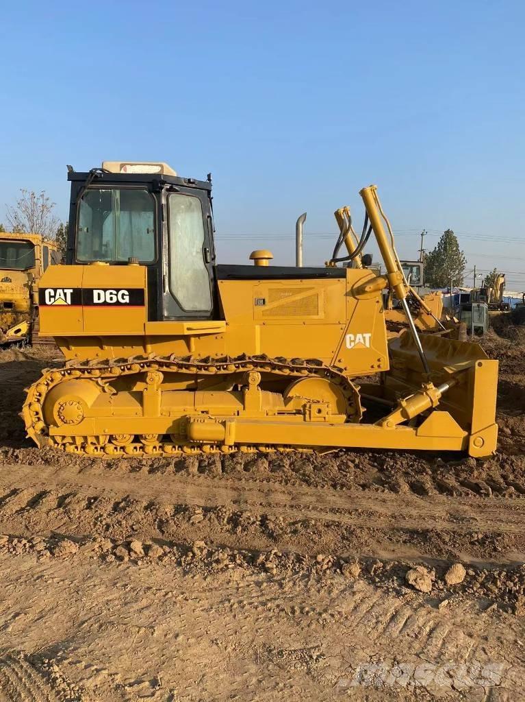 CAT D 6 G Spycharki gąsienicowe