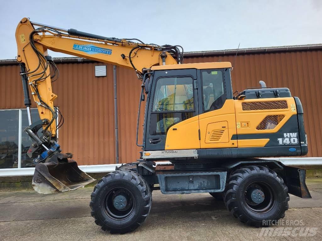 Hyundai HW 140 Żurawie terenowe