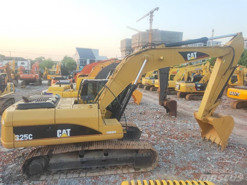 CAT 325 C Koparki gąsienicowe