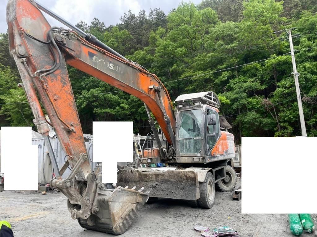 Doosan DX 210 W Koparki kołowe