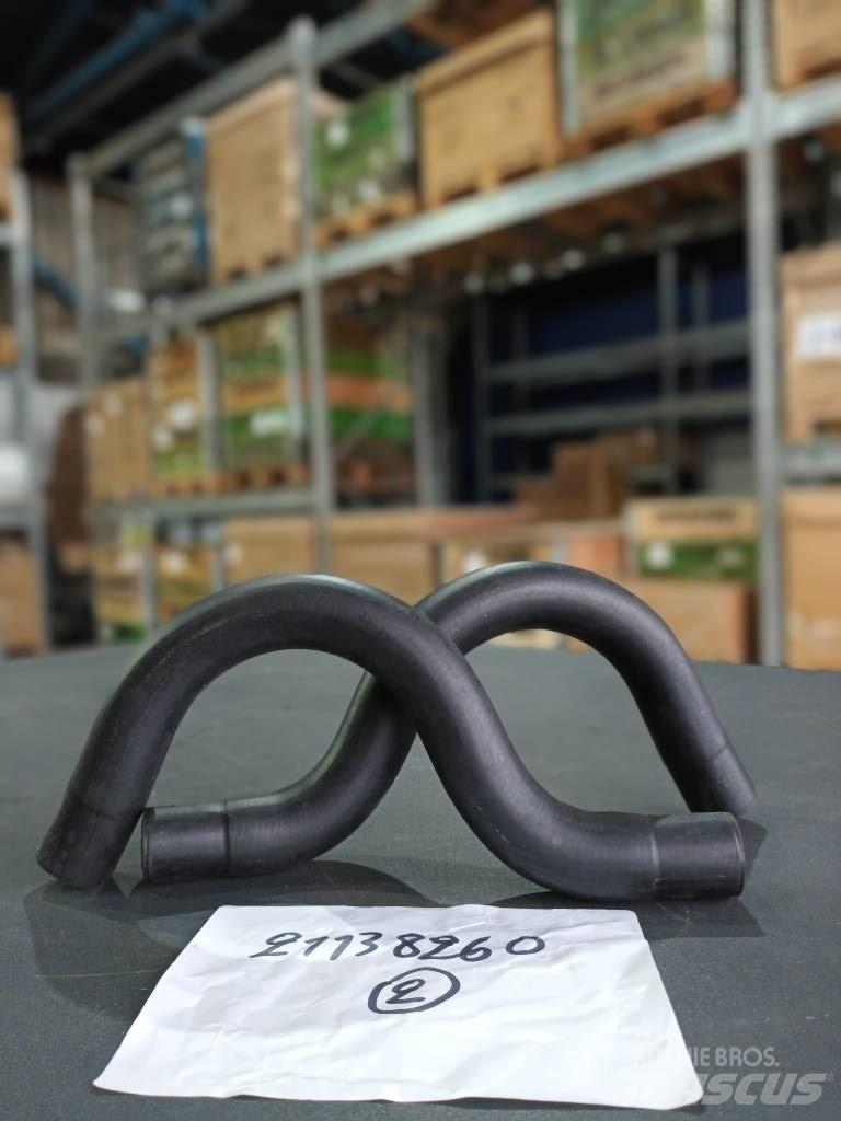 Volvo HOSE 21138260 Chłodnice