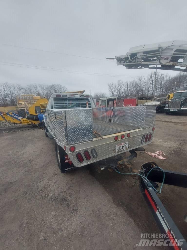 Ford F350 Inne