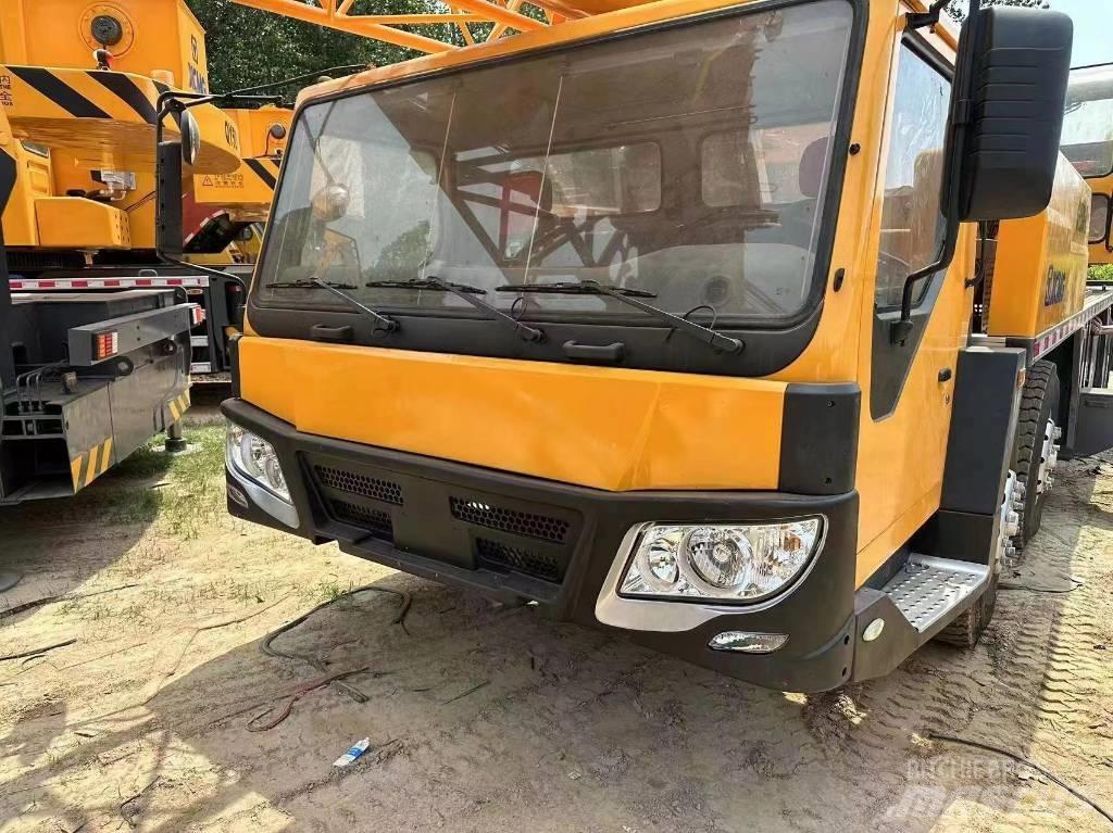 XCMG 50 Żurawie szosowo-terenowe