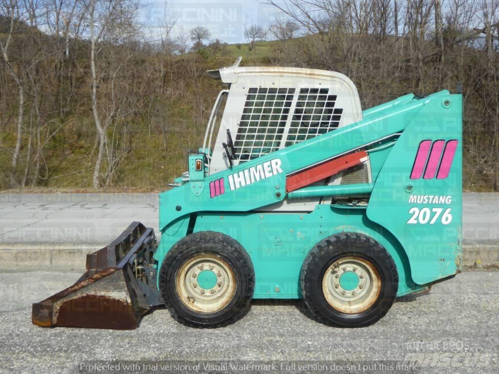 IHI Mustang 2076 Ładowarki burtowe