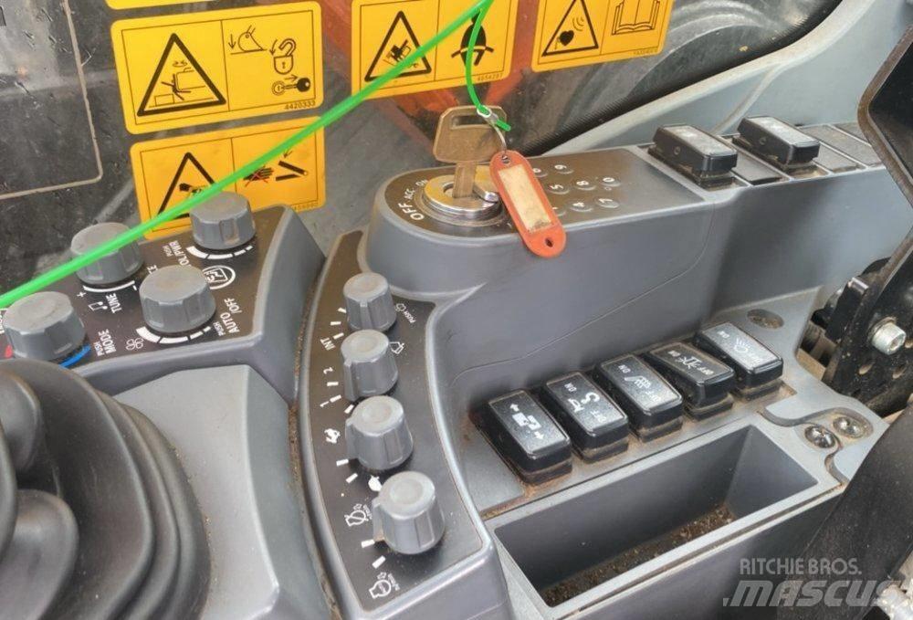 Hitachi ZX 300 LC-7 Koparki gąsienicowe