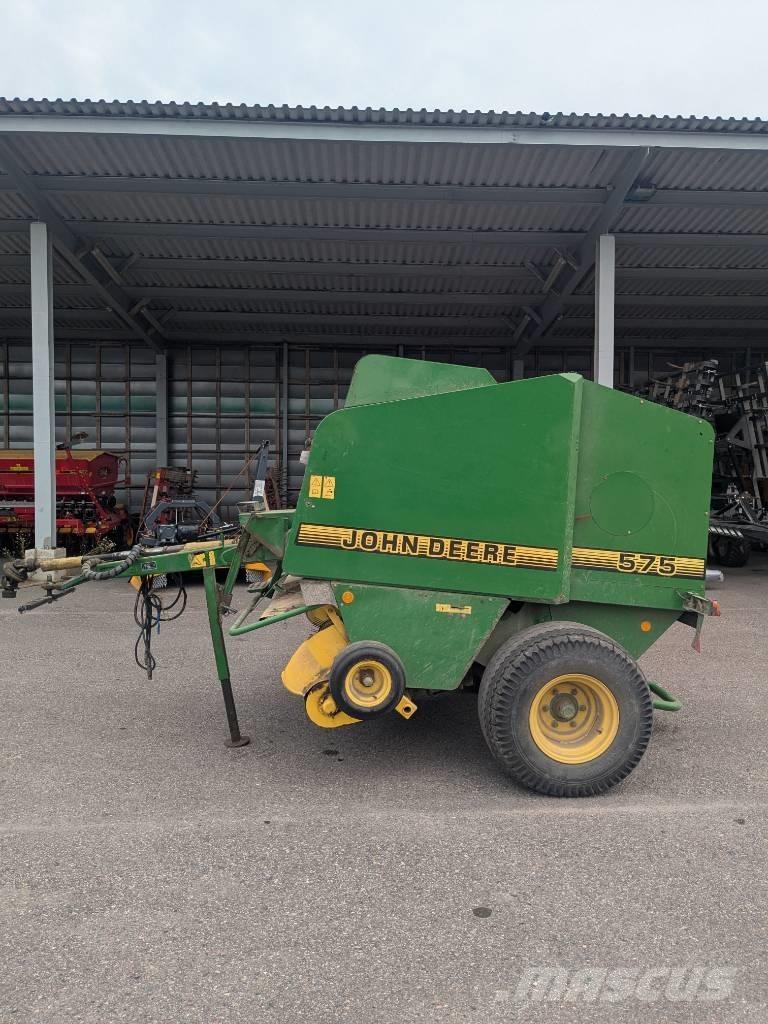 John Deere 575 Prasy zwijające