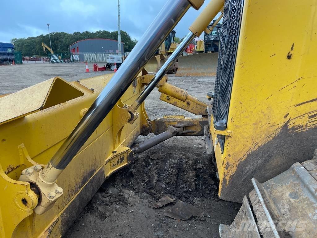 Komatsu D 65 PX-18E0 Spycharki gąsienicowe