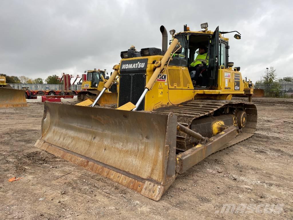 Komatsu D 65 PX-18E0 Spycharki gąsienicowe