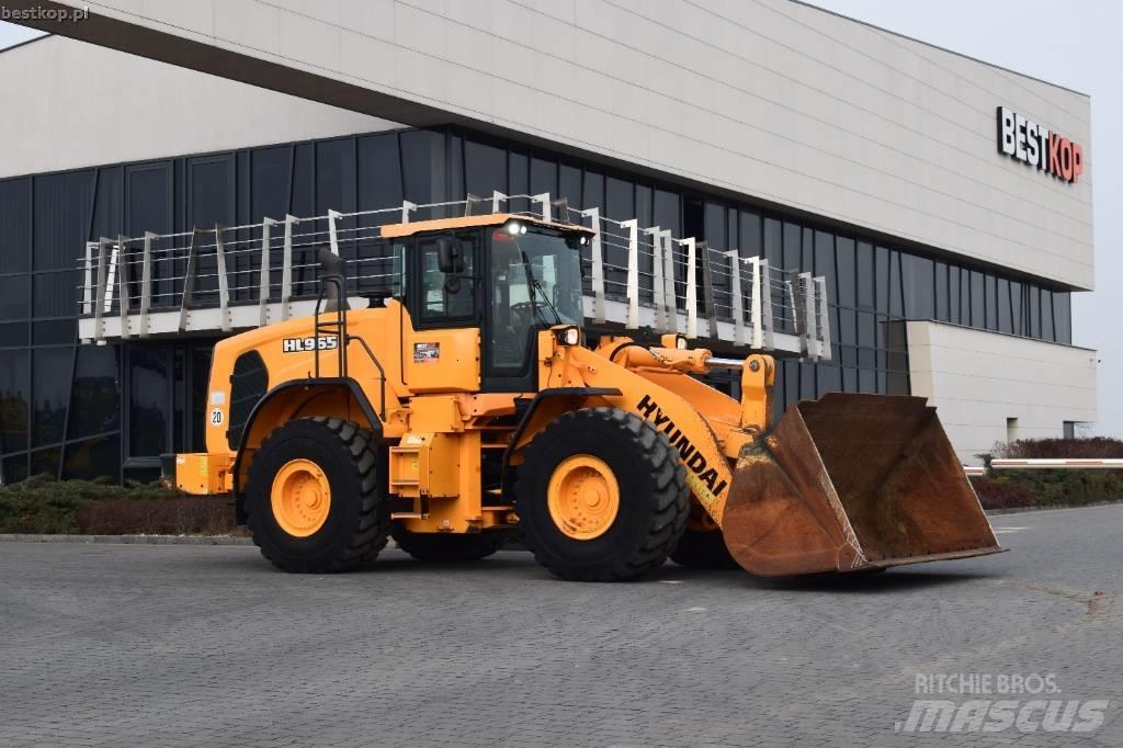 Hyundai HL 965 Ładowarki kołowe