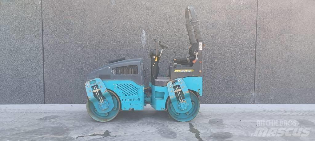 Bomag BW 100 AD-4 Walce dwubębnowe