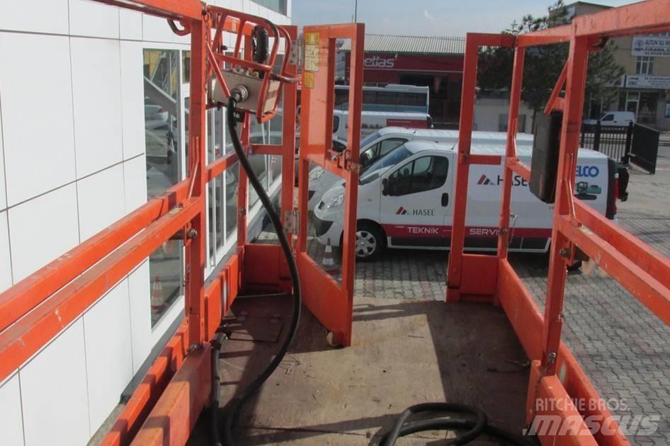 JLG 180-12 Podnośniki nożycowe