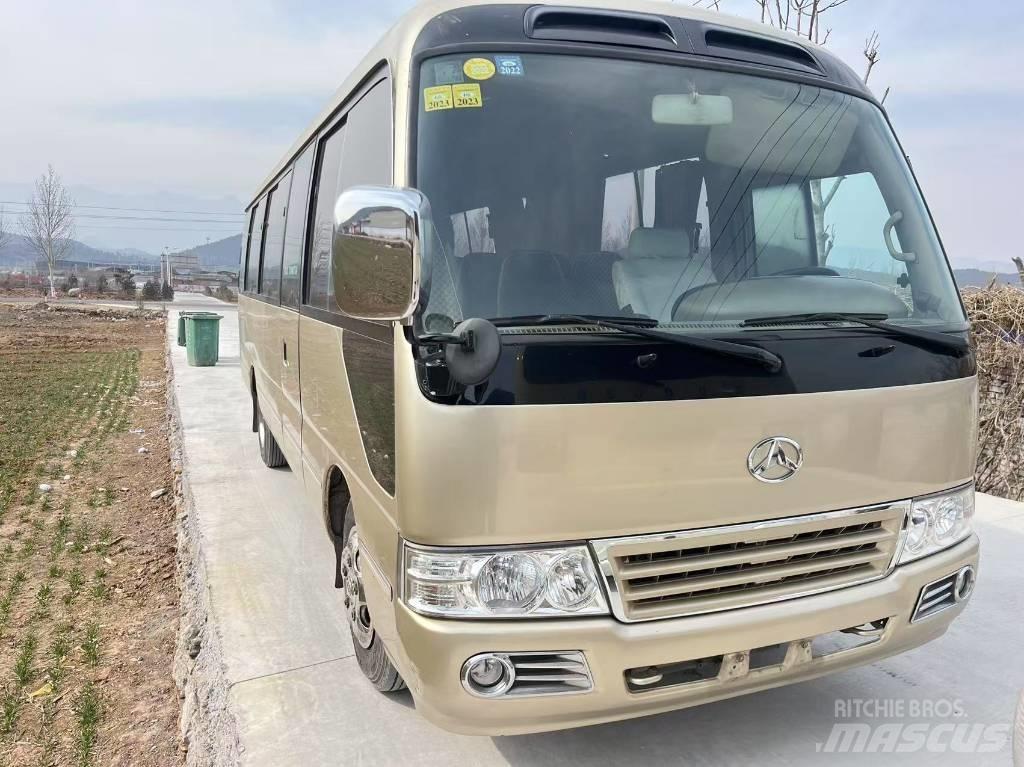 Toyota Coaster Autobusy międzymiastowe