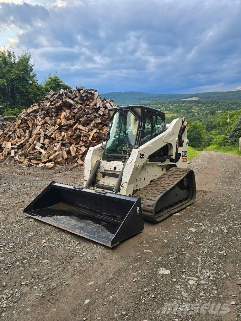 Bobcat T 320 Ładowarki burtowe
