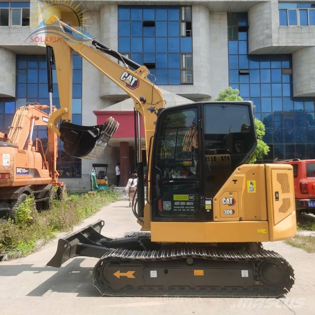 CAT 306 Minikoparki