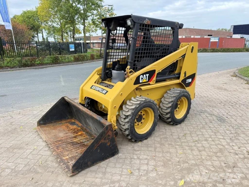 CAT 216B Turbo Ładowarki burtowe