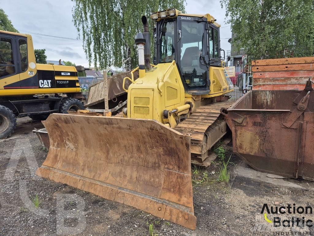 Komatsu D51EX-22 Spycharki gąsienicowe