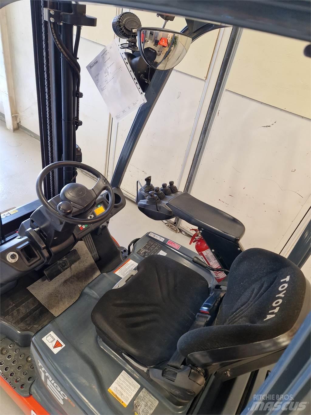 Toyota 8FBE15T Wózki elektryczne