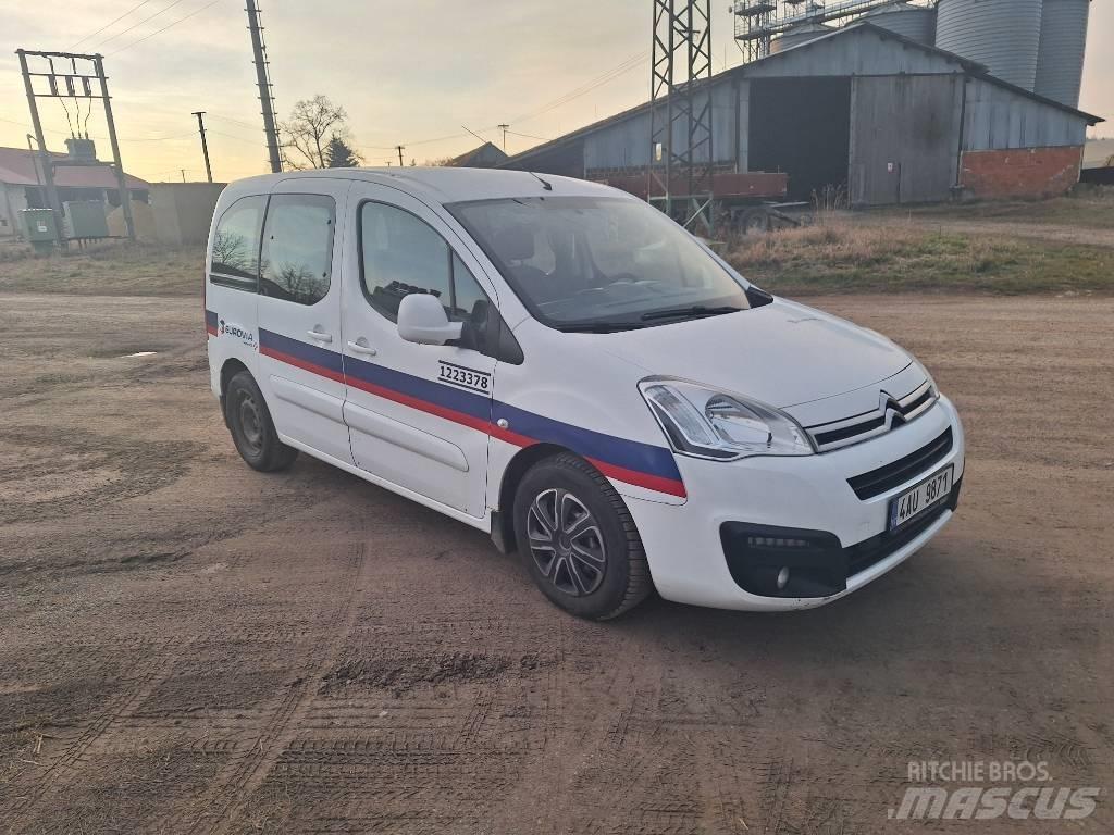 Citroën Berlingo Samochody osobowe