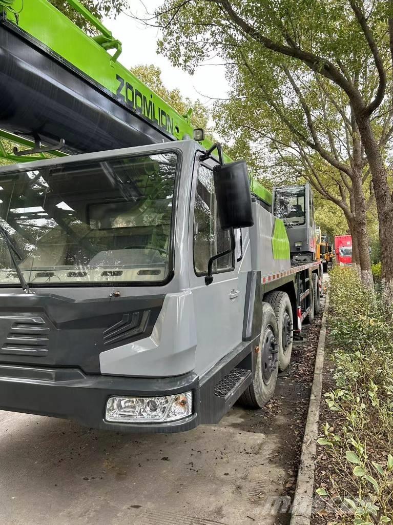 Zoomlion ZTC 700 V Żurawie szosowo-terenowe