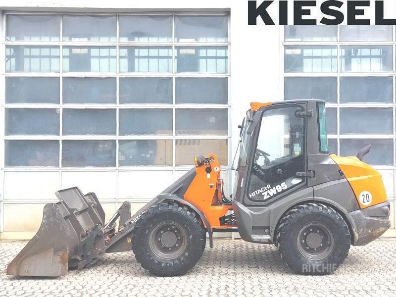Hitachi ZW 95-6 Ładowarki burtowe