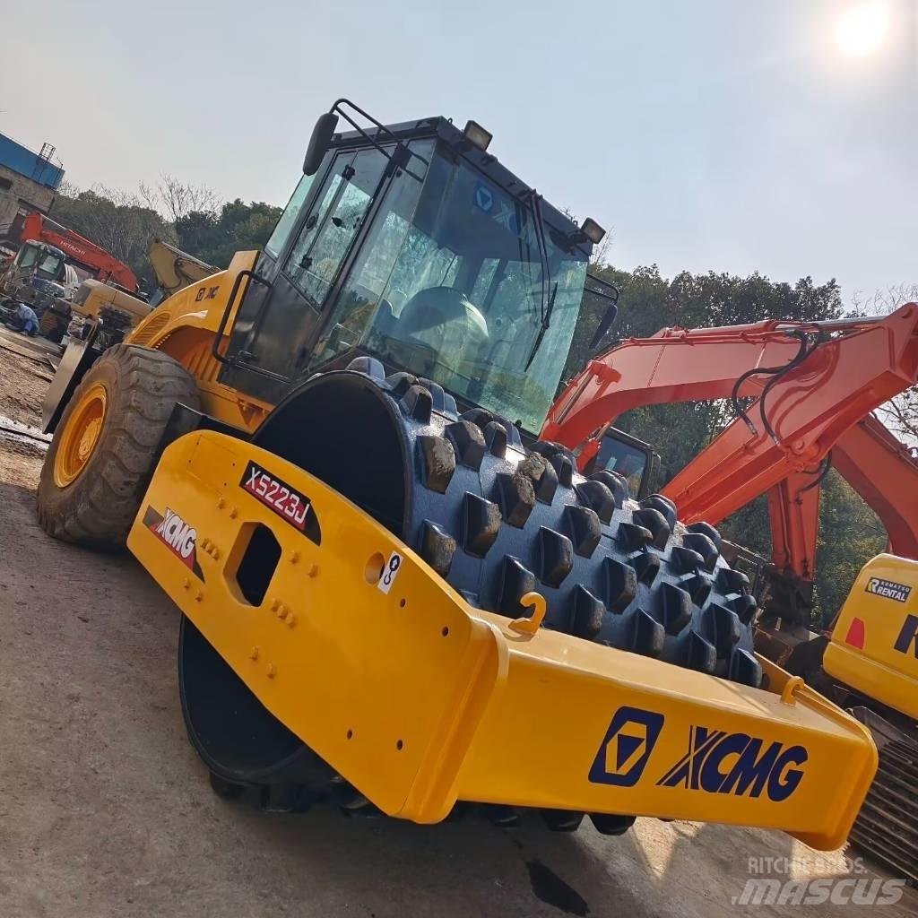 XCMG XS 223 J Walce jednobębnowe
