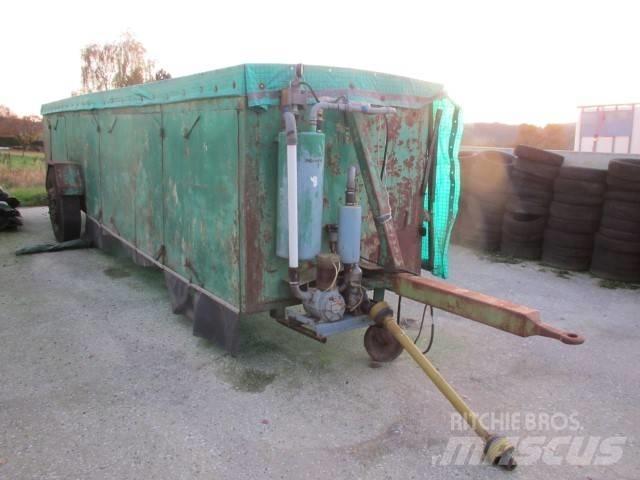  Melkwagen 6 Plätze Maszyny rolnicze - Inne