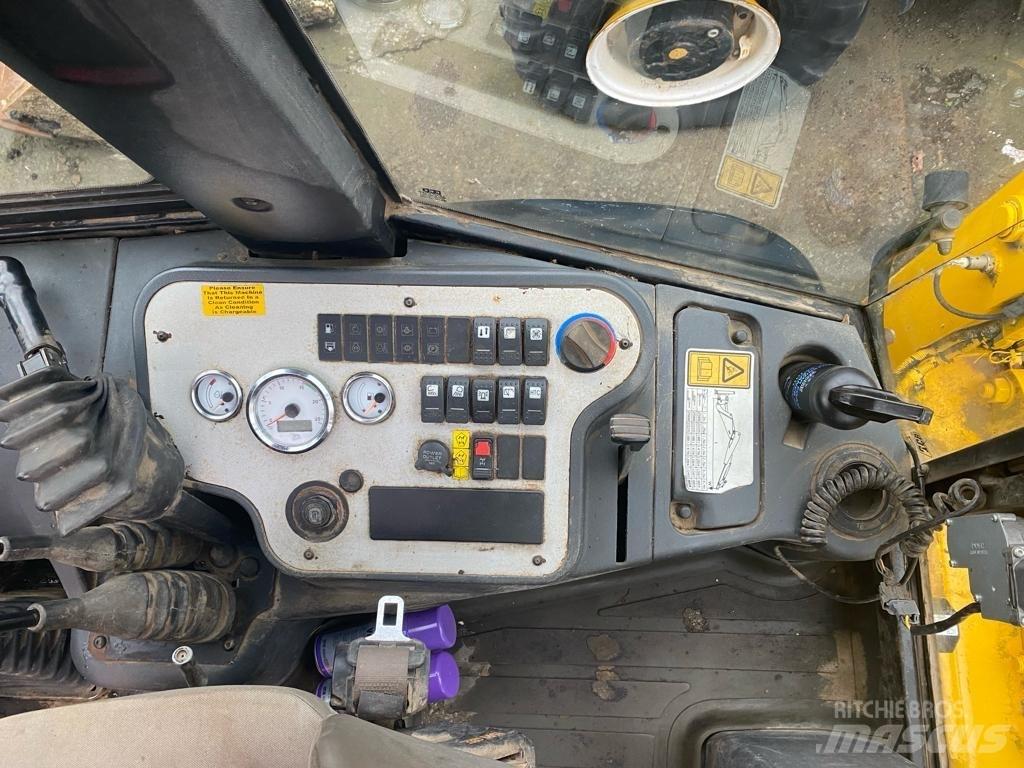 JCB 2 CX Koparko-ładowarki